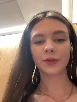 Freechat MilaBee on StripChat