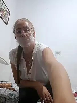 Freechat MILEIDE980 on StripChat