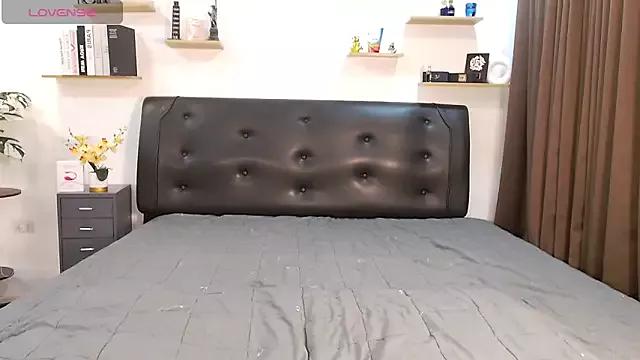 MISS-RUBY on StripChat 