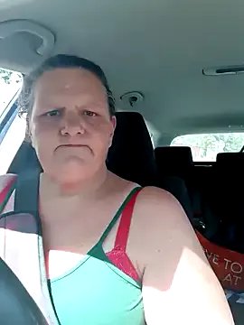 MissQueenBeex on StripChat 