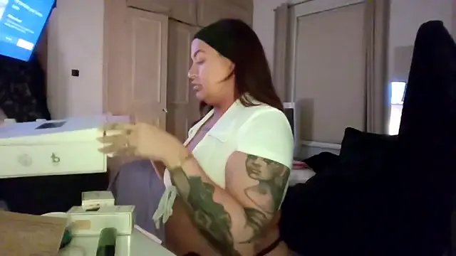 MissRaven_x — Blowjob