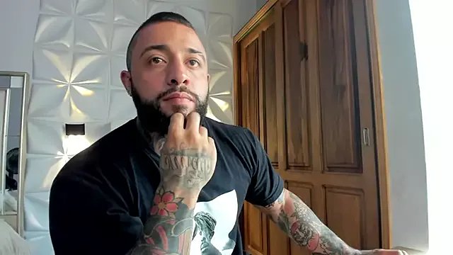 Freechat MISTER_VENOM on StripChat