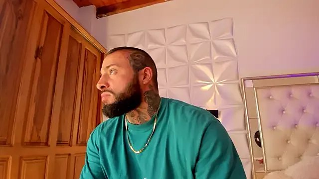 Freechat MISTER_VENOM on StripChat