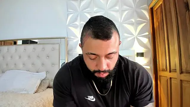 Freechat MISTER_VENOM on StripChat