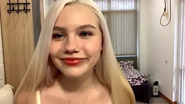 Freechat MistikMinx on StripChat