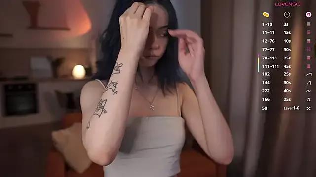 miuri_miy on StripChat