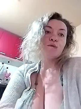 StripChat Mommygetnaughty is Freechat Mommygetnaughty — Boobs out 2 min