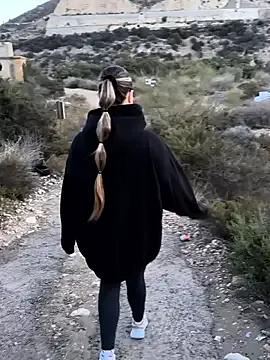 Mona_Plus — Fingers-assand same time in pussy 