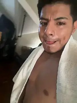 Freechat MynameisPaco on StripChat