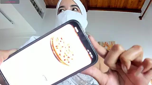 Freechat natash_malak on StripChat