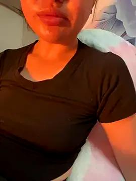 StripChat Nhi999 is Freechat Nhi999 — Please be naughty with mekhiu dm