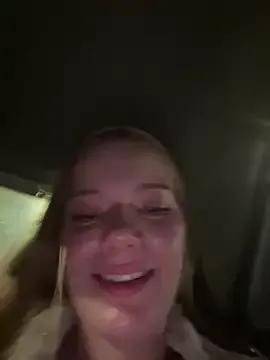 Freechat NicoleCut on StripChat