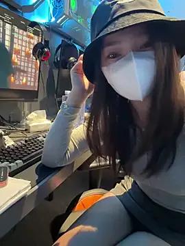 nideanbaby — Group on StripChat