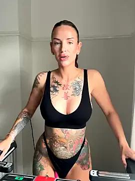 Freechat Nikki__Foxx on StripChat