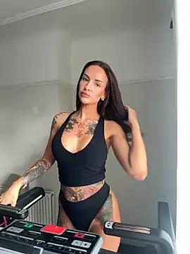 Freechat Nikki__Foxx on StripChat