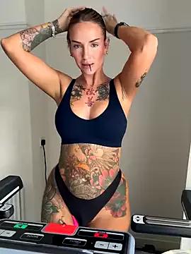 Freechat Nikki__Foxx on StripChat