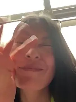 Ninazhang on StripChat 