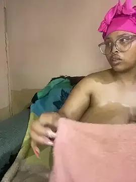 Freechat NonoGotBoobies on StripChat