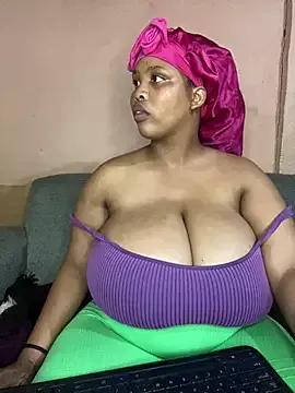 Freechat NonoGotBoobies on StripChat