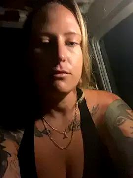 StripChat OdetteDelane is Freechat OdetteDelane — Huge dildo in pussy