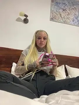 paulinaalatalo — Sit in underwear one live 