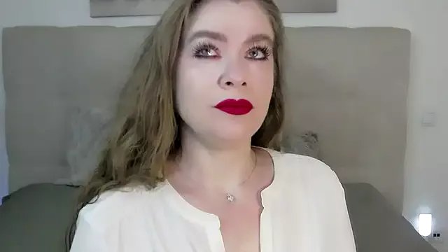 PetersEmily on StripChat