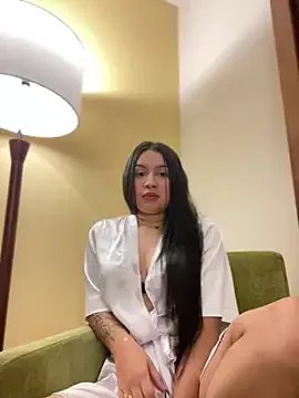 Freechat Pretty_Isadora on StripChat