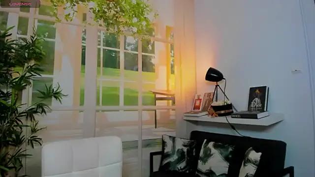 Private pretty_little_thing on StripChat