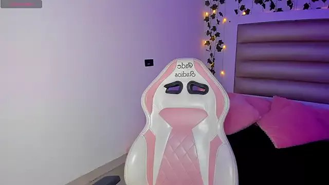 Princess_tokyo on StripChat