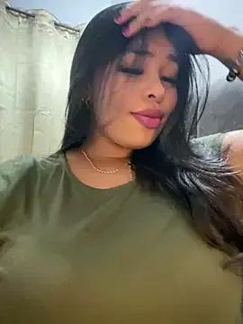 Freechat PUSHYLATE on StripChat