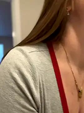 PussiesnCream_ on StripChat 