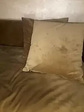 Private RachaCharmouta on StripChat