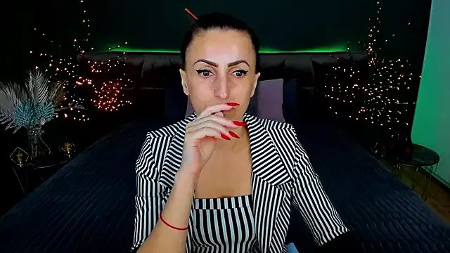 Private Rebecca_Diamond on StripChat