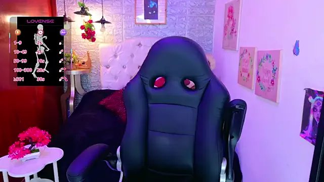 Private REDHOTTER_ on StripChat