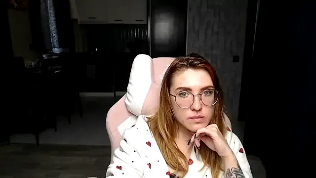 Private Reginasmilee on StripChat