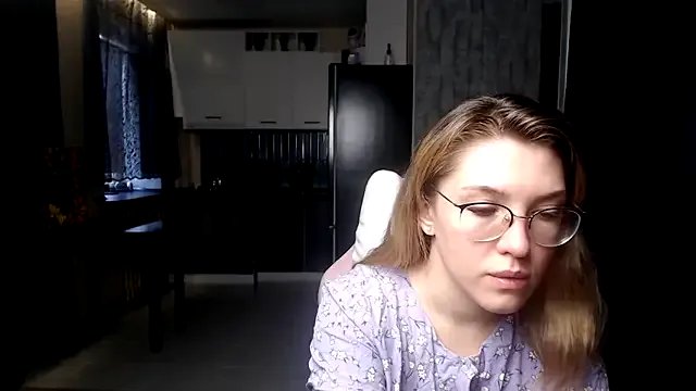 Private Reginasmilee on StripChat