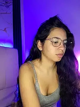 Freechat Rosita_forever_ on StripChat