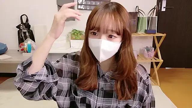 saku_sakura_ — Freechat on StripChat