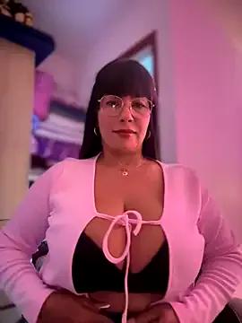 StripChat Saorii_kiido is Freechat Saorii_kiido — fountain squirt 2 girls outside:devil: