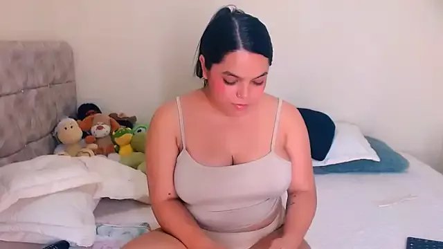 Freechat Sara-04 on StripChat