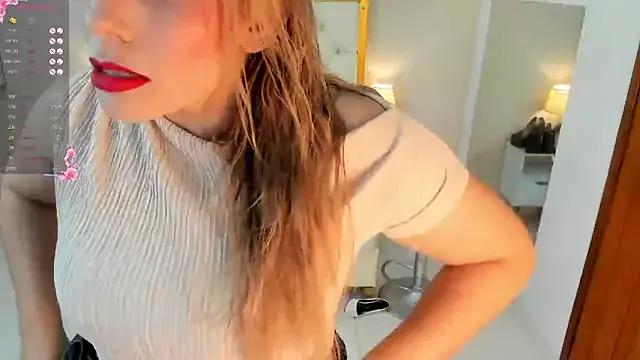 Sara_Gomez on StripChat 