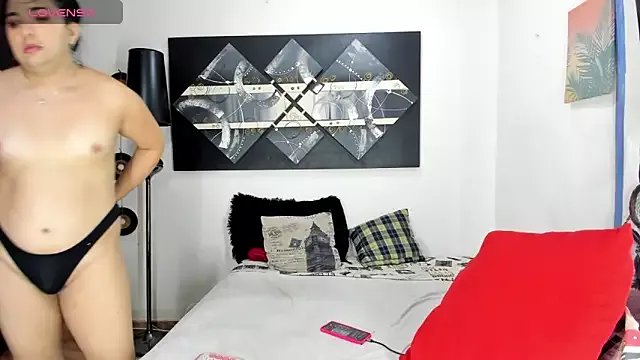 SARAMISHA on StripChat 