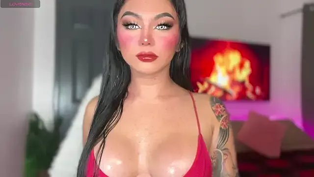 Freechat sassy_olivia on StripChat