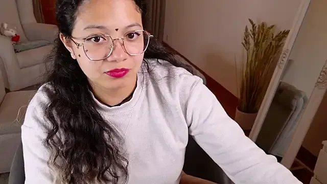 Freechat SelenaBlumX on StripChat