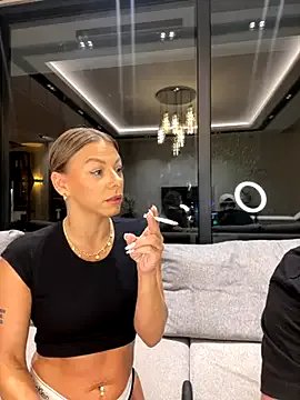 Freechat SexOnMyLvL on StripChat