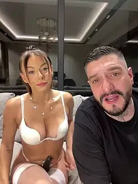 Freechat SexOnMyLvL on StripChat