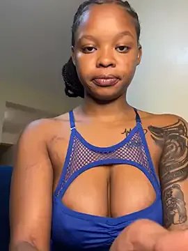 Freechat SexxyLunar on StripChat