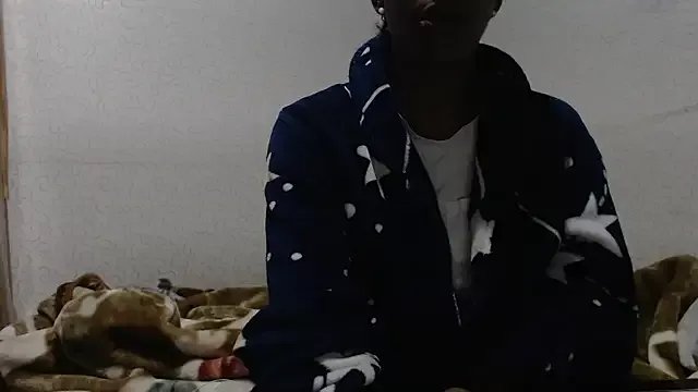 Freechat Sexysilverfoxxx on StripChat