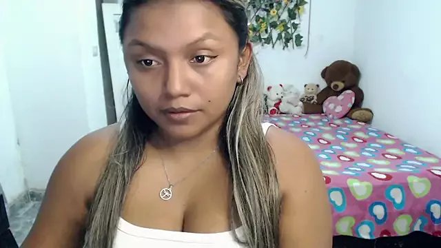 Freechat sexysusan4you on StripChat