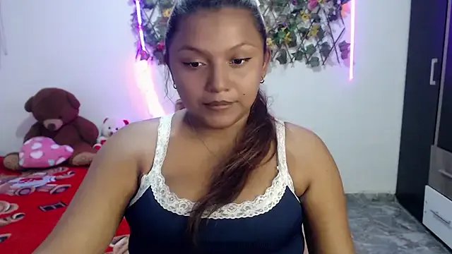 Freechat sexysusan4you on StripChat